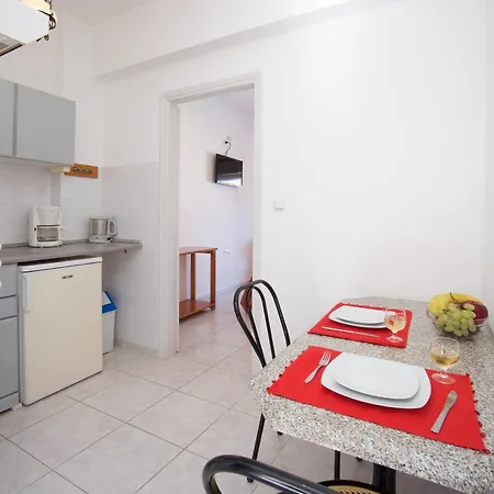 Apartment Diamanto *